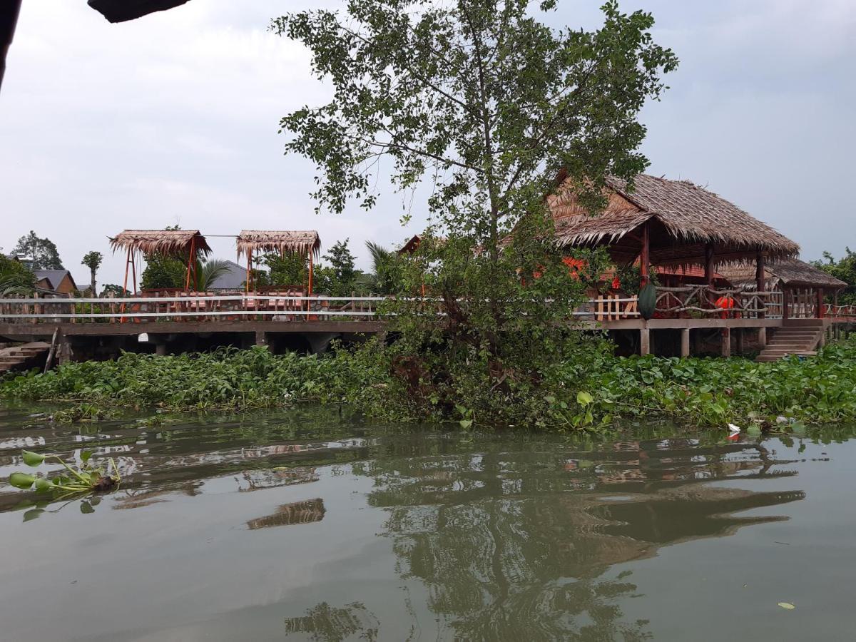 Mekong Riverside Homestay Vĩnh Long Extérieur photo