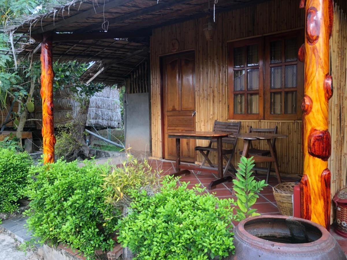 Mekong Riverside Homestay Vĩnh Long Extérieur photo