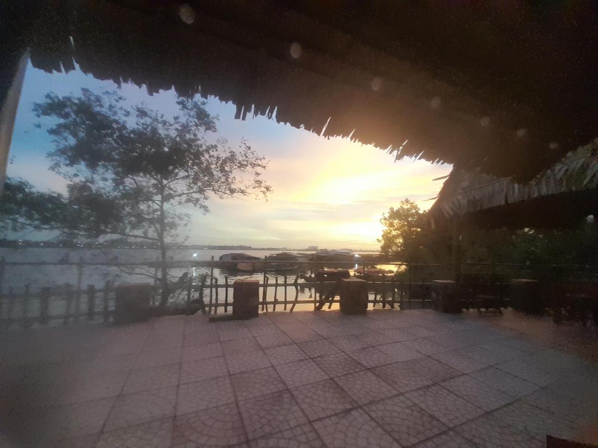 Mekong Riverside Homestay Vĩnh Long Extérieur photo