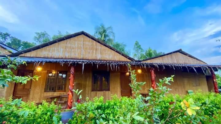 Mekong Riverside Homestay Vĩnh Long Extérieur photo