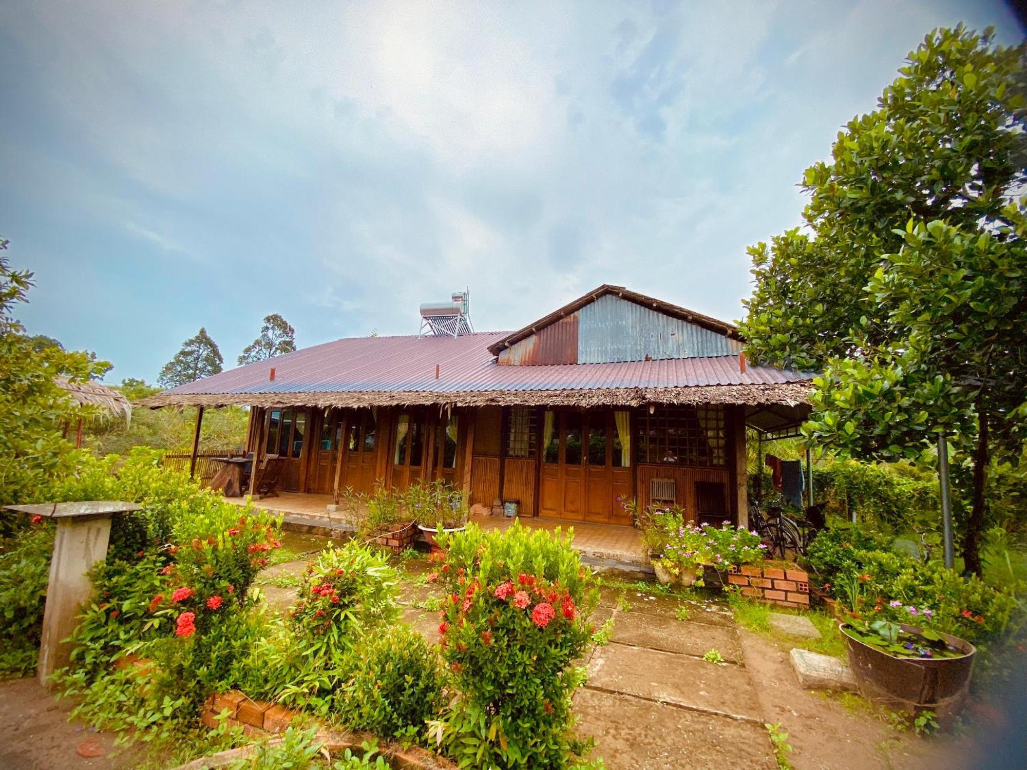 Mekong Riverside Homestay Vĩnh Long Extérieur photo