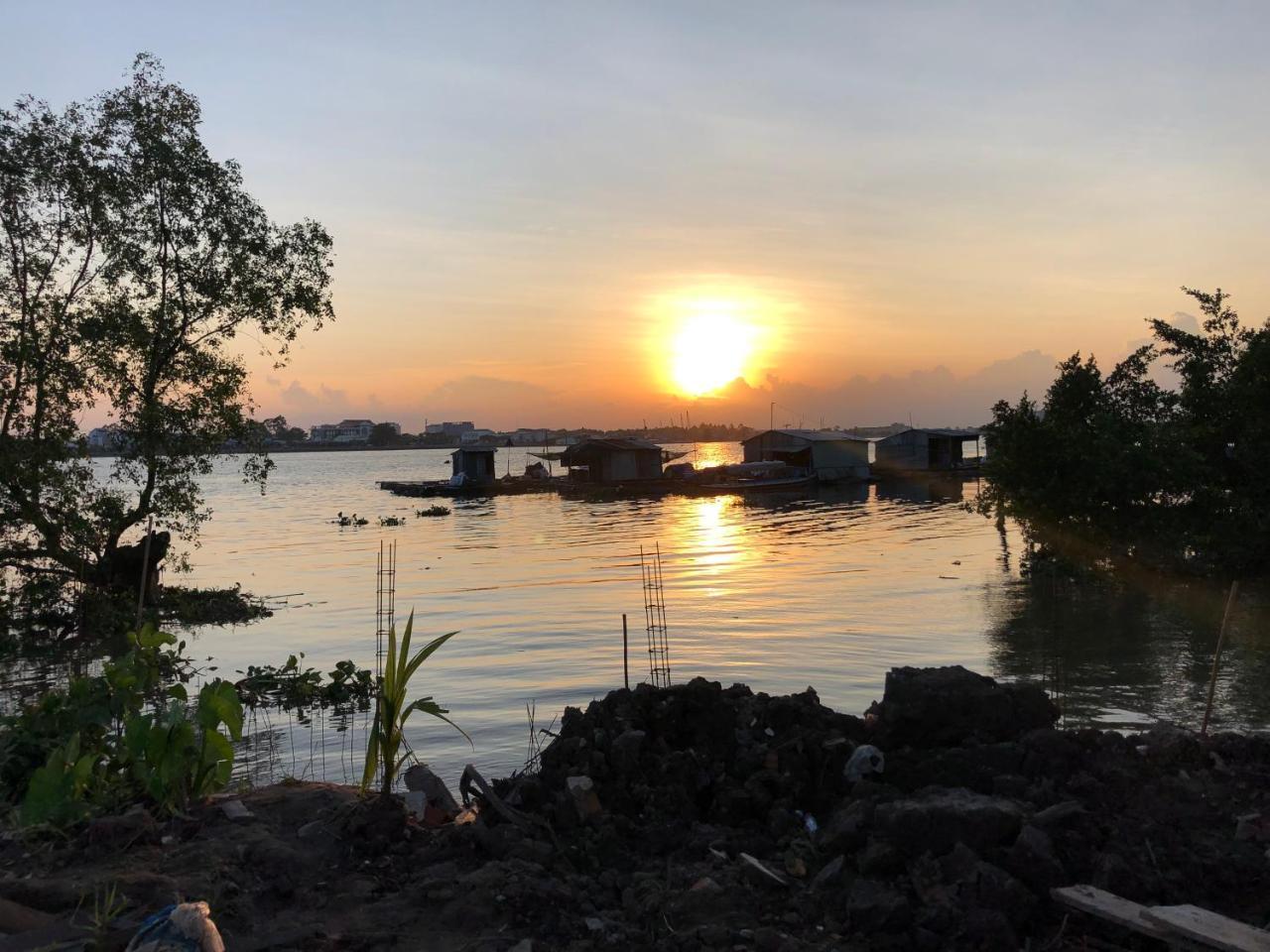 Mekong Riverside Homestay Vĩnh Long Extérieur photo