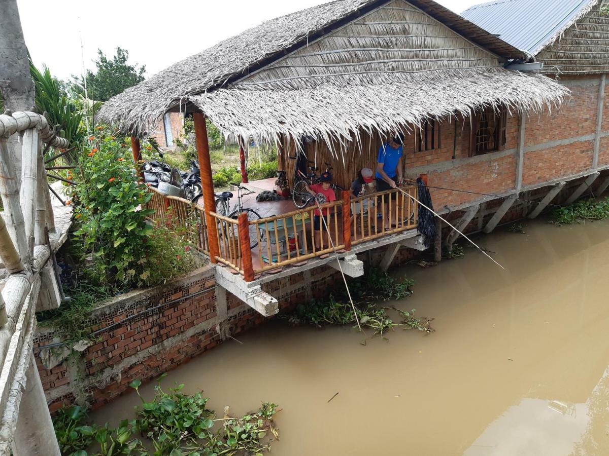 Mekong Riverside Homestay Vĩnh Long Extérieur photo