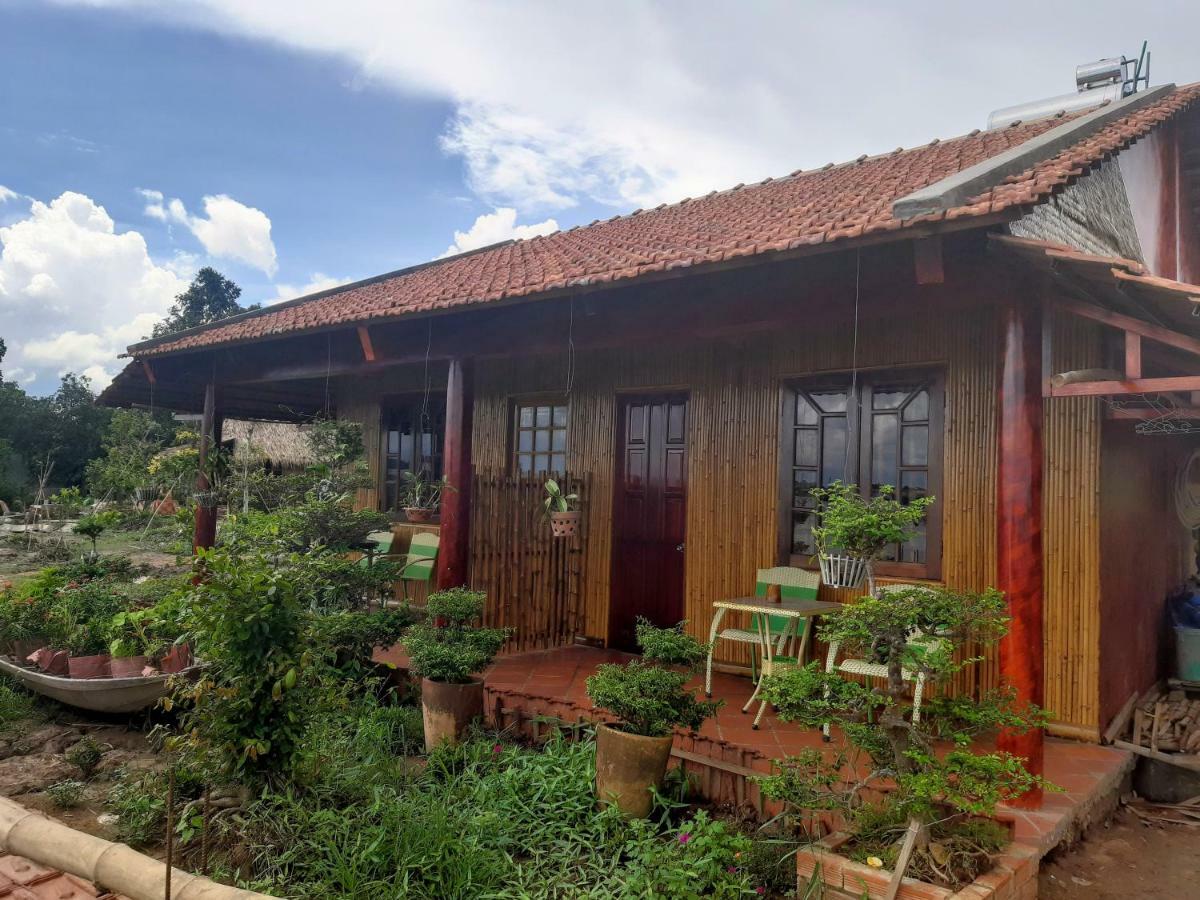 Mekong Riverside Homestay Vĩnh Long Extérieur photo